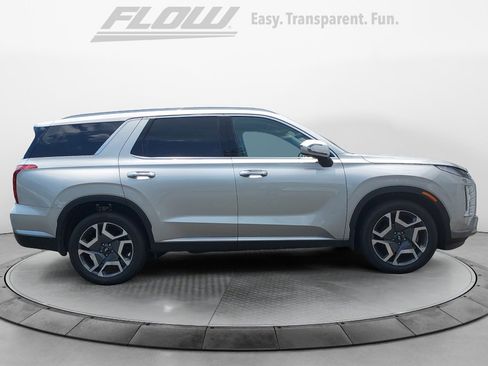 Certified 2025 Hyundai Palisade SEL image 8