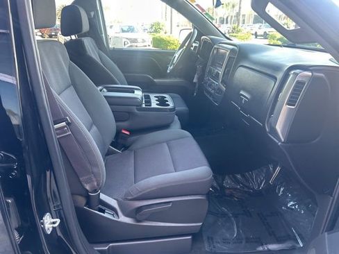 Used 2017 Chevrolet Silverado 1500 LT w/ All Star Edition image 29