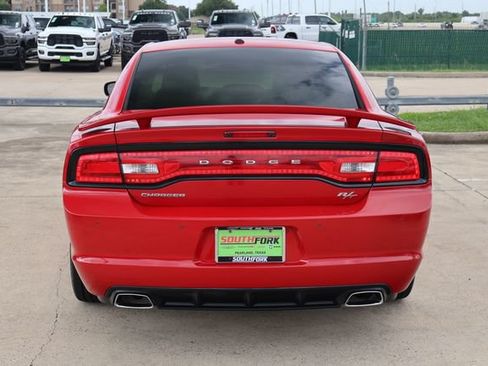 Used 2013 Dodge Charger R/T RWD image 5