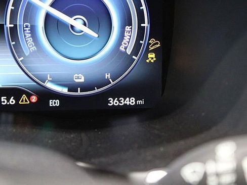 Used 2022 Hyundai Santa Fe SEL Premium w/ Cargo Package image 45