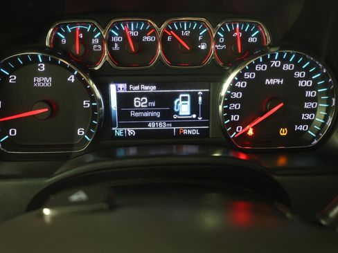Used 2018 Chevrolet Silverado 1500 LT w/ All Star Edition RWD image 12