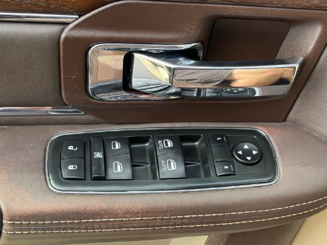 Used 2014 RAM 3500 Laramie Longhorn AWD/4WD image 22