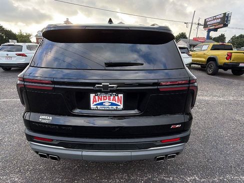 Used 2024 Chevrolet Traverse Z71 w/ Enhanced Driving Package AWD/4WD image 10