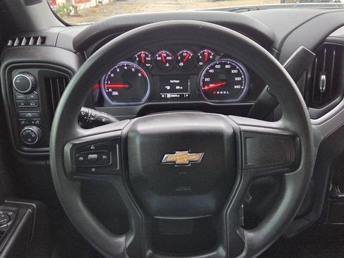 Used 2019 Chevrolet Silverado 1500 Custom w/ Custom Value Package AWD/4WD image 21