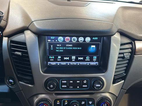 Used 2019 GMC Yukon Denali w/ Open Road Package AWD/4WD image 29