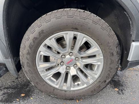 Used 2023 GMC Sierra 1500 Denali w/ Technology Package image 9