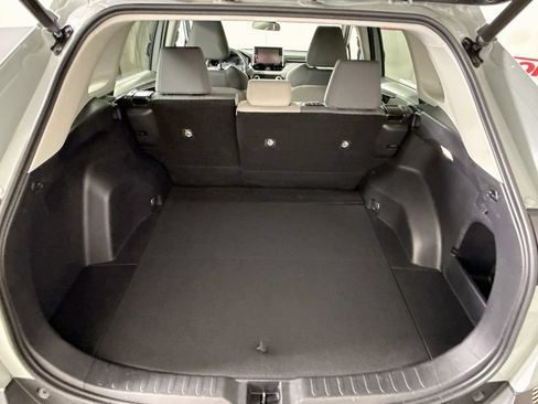 Certified 2022 Toyota RAV4 XLE w/ Convenience Package AWD/4WD image 29