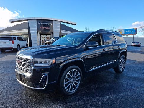 Used 2021 GMC Acadia Denali w/ Denali Technology Package image 3