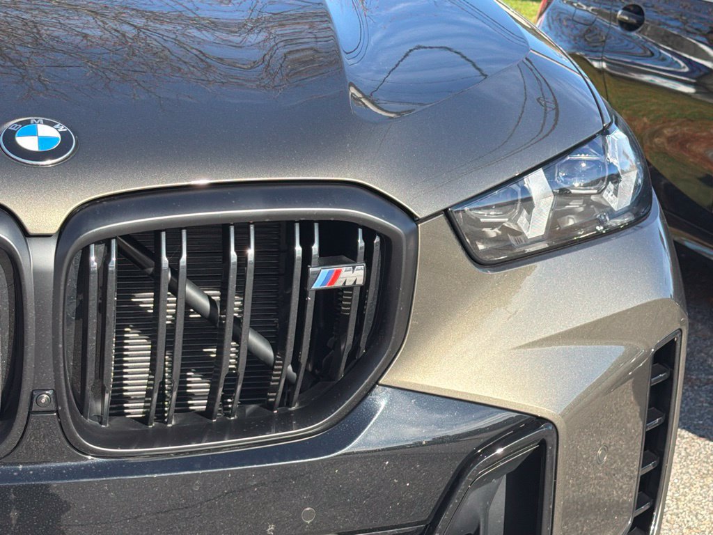 Used 2026 BMW X5 M60i AWD/4WD image 8