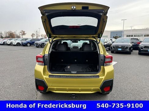 Used 2021 Subaru Crosstrek 2.5i Sport w/ Moonroof Package image 39