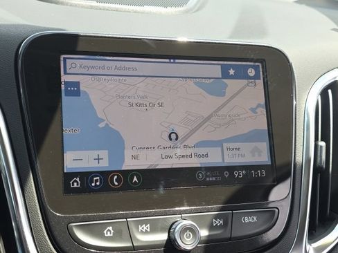 Used 2024 Chevrolet Equinox Premier FWD image 16