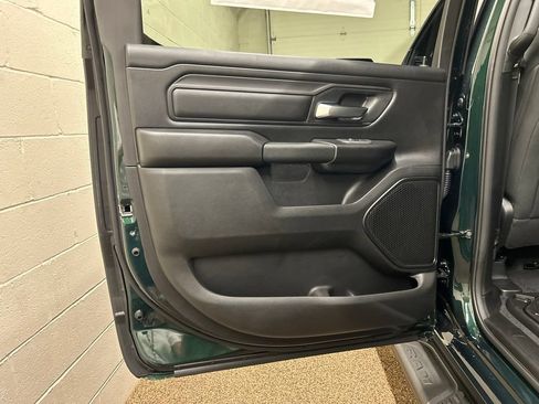 New 2026 RAM 1500 Express AWD/4WD image 14