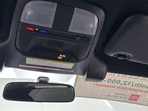 Used 2024 Toyota GR86 Premium image 11