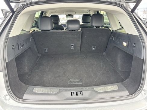 Used 2024 Lincoln Nautilus Reserve image 19