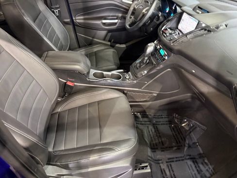Used 2014 Ford Escape Titanium w/ Equipment Group 401A AWD/4WD image 4