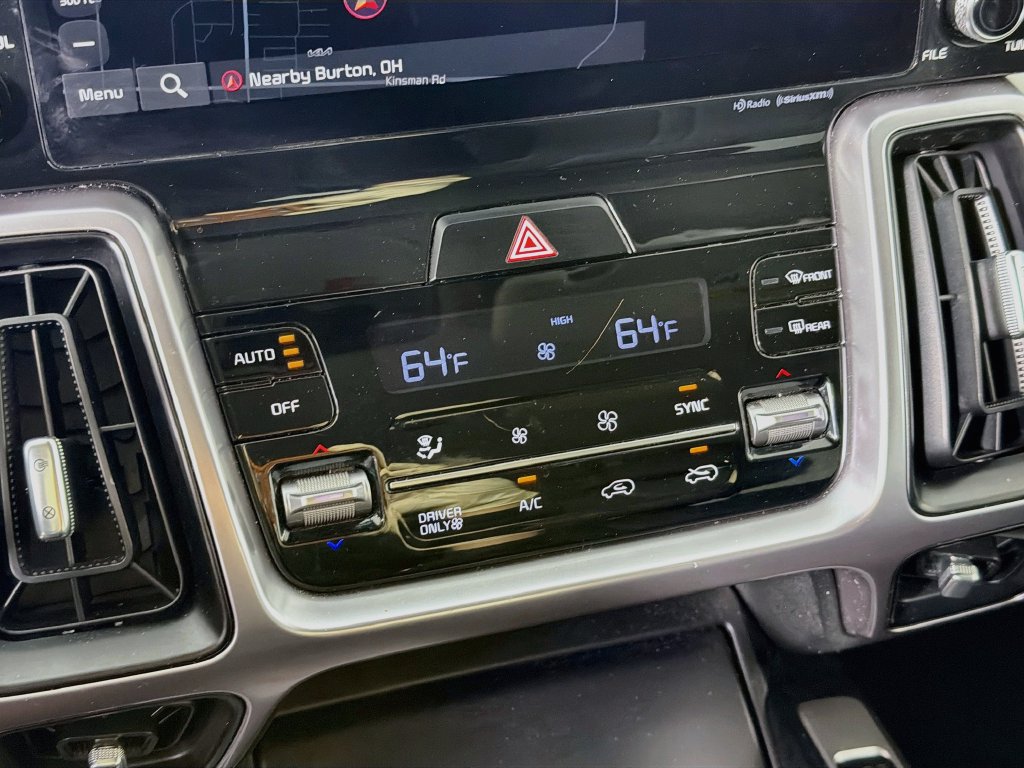 Certified 2023 Kia Sorento EX AWD/4WD image 16