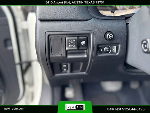 Used 2011 Lexus IS 350C image 23