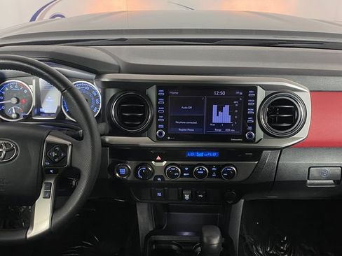 Certified 2023 Toyota Tacoma SR5 AWD/4WD image 11
