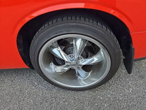 Used 2022 Dodge Challenger R/T Scat Pack w/ Shaker Package RWD image 11