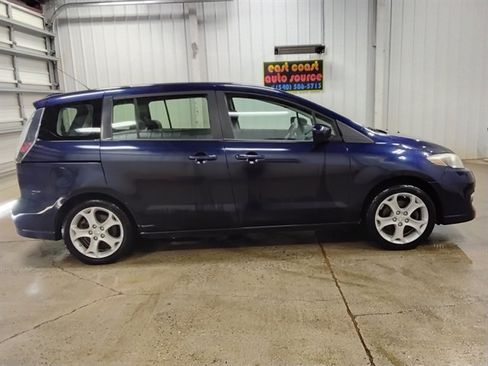 Used 2010 MAZDA MAZDA5 Grand Touring FWD image 2