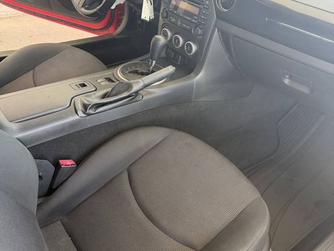 Used 2013 MAZDA MX-5 Miata Sport RWD image 11