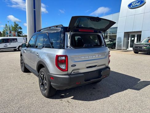 Used 2022 Ford Bronco Sport Outer Banks w/ Tech Package AWD/4WD image 23