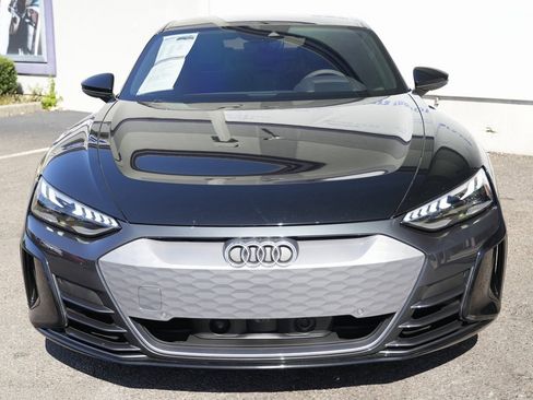 Used 2022 Audi e-tron GT Premium Plus image 5