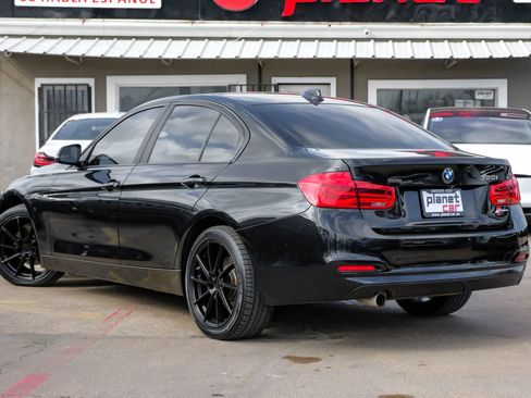 Used 2018 BMW 320i Sedan image 15