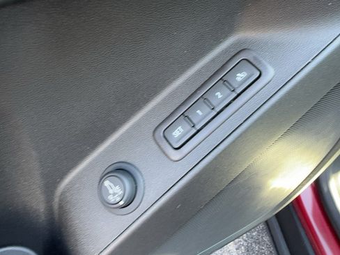 Certified 2021 Chevrolet Equinox Premier AWD/4WD image 21