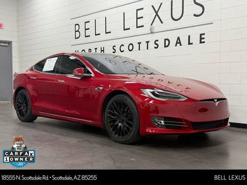 Used 2020 Tesla Model S Long Range Plus image 1