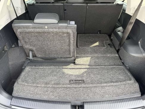 Used 2023 Volkswagen Tiguan SE FWD image 20