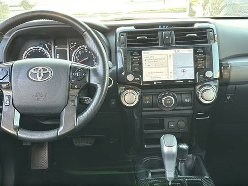 Used 2023 Toyota 4Runner TRD Off-Road Premium w/ Moonroof Package AWD/4WD image 9