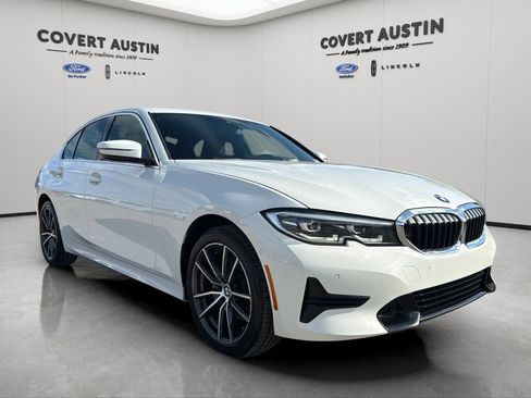 Used 2019 BMW 330i xDrive Sedan AWD/4WD image 4