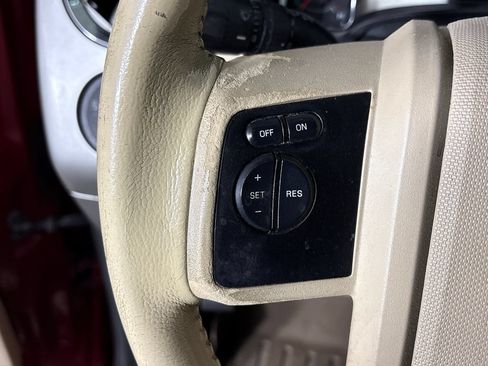 Used 2014 Ford Expedition EL XLT w/ Equipment Group 202A AWD/4WD image 19