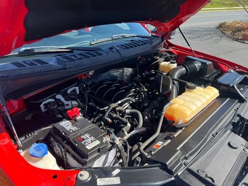 Used 2018 Ford F150 XLT w/ Equipment Group 302A Luxury image 5