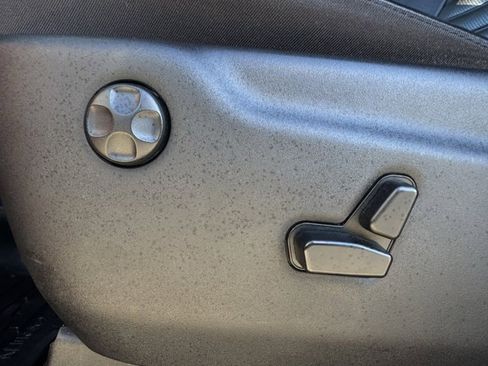 Used 2019 Jeep Grand Cherokee Limited X image 26