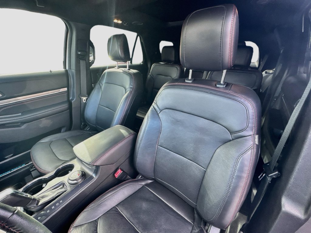 Used 2018 Ford Explorer Sport w/ Equipment Group 401A AWD/4WD image 21