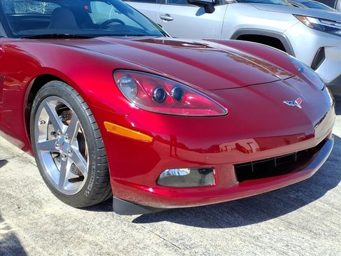Used 2006 Chevrolet Corvette Base w/ Preferred Equipment Group image 7