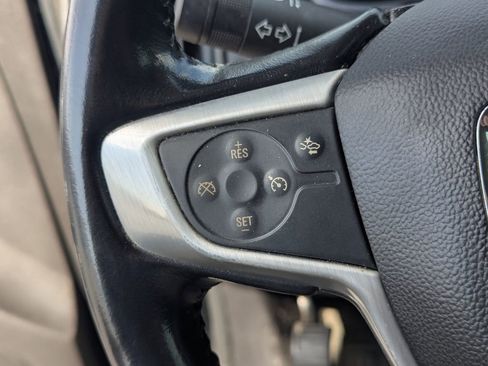 Used 2017 GMC Canyon SLE w/ SLE Convenience Package image 18