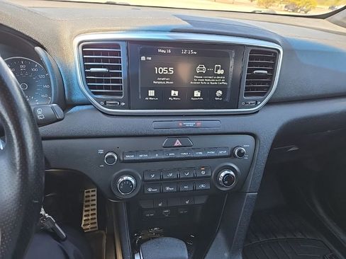 Used 2020 Kia Sportage S AWD/4WD image 13