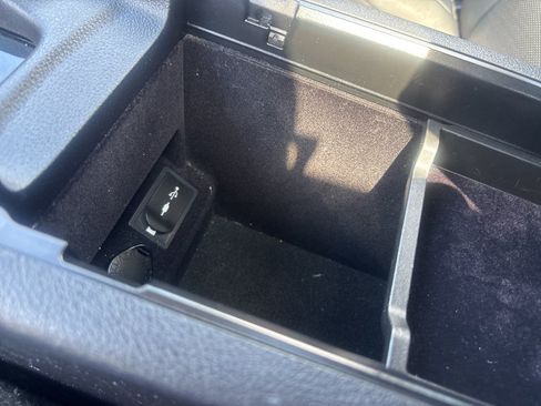 Used 2015 Lexus ES 350 w/ Premium Package FWD image 31