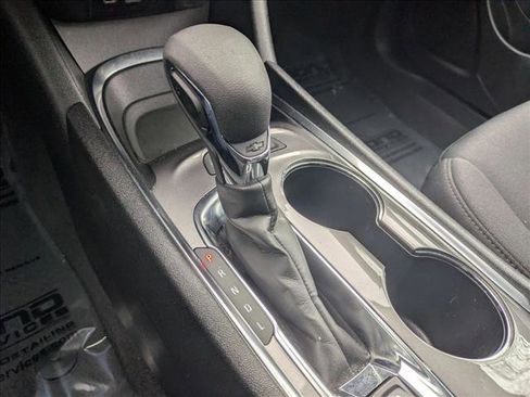 Used 2024 Chevrolet Malibu LT image 12