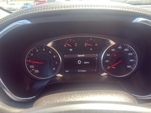 Used 2024 Chevrolet Blazer LT w/ Midnight/Sport Edition FWD image 16