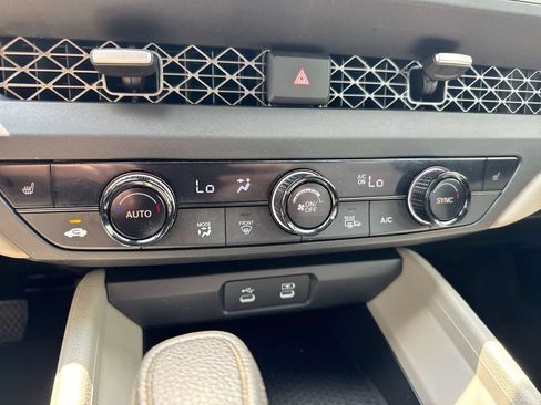 Used 2024 Honda Accord EX image 16