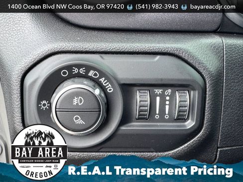 Used 2021 Jeep Gladiator Mojave AWD/4WD image 18