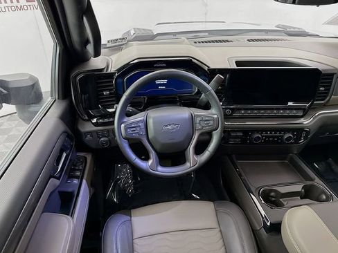 Used 2025 Chevrolet Silverado 2500 ZR2 w/ ZR2 Bison Edition image 25