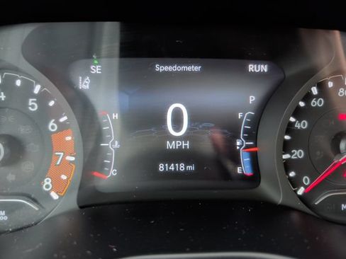 Used 2022 Jeep Compass Trailhawk w/ Sun and Sound Group AWD/4WD image 23
