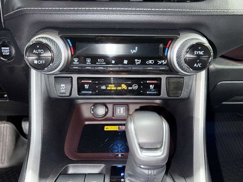 Certified 2023 Toyota RAV4 Limited AWD/4WD image 36