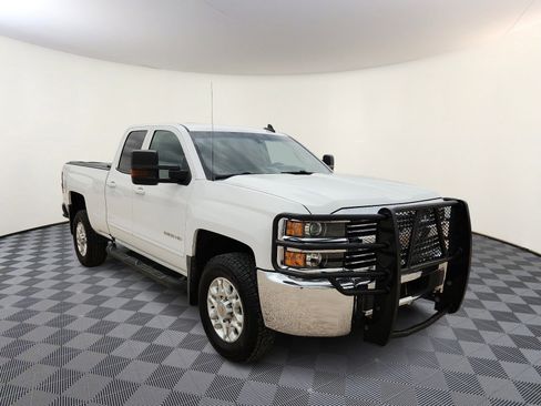 Used 2017 Chevrolet Silverado 2500 LT image 6