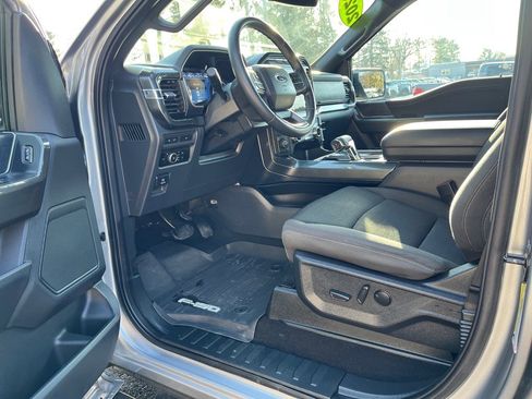 Used 2023 Ford F150 XLT w/ Equipment Group 302A High image 9